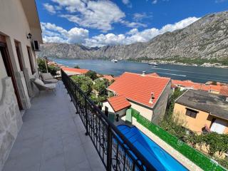 Sunny Days Villa - 4