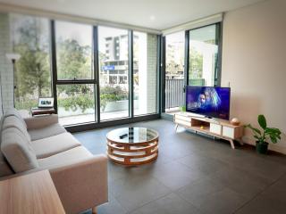 Olympic Park 2BR Pool gym access and walk to stadium - Sydney - 6