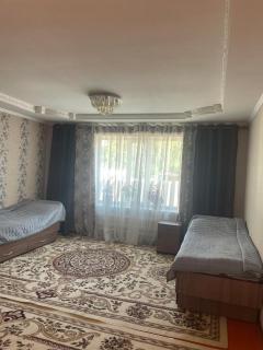 Aina guesthouse - Kyzyloy - 6