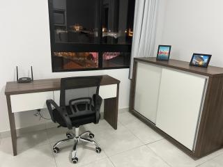 Studio com varanda no coração de Curitiba! - 2