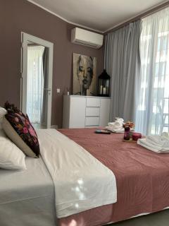 Rea Liliya - Artistic and Inviting Nook - Sofia - 8
