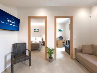Stylish Apt in the Heart of Athens - 2' from metro - Athènes - 1