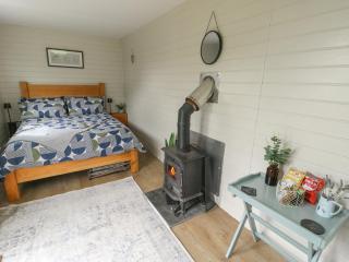 Seiriol Shepherds hut - 7