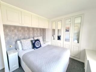 Westfield Birch 25 Hot Tub - Garton - 7