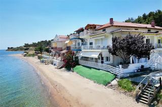 Poseidon Sea Front House - 8