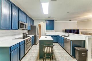 DFW Sports Hub Home with Pool and Hot Tub in Frisco! - 4