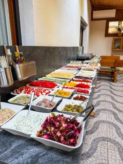 VILLA SUNNY ROSE Bed & Breakfast - 4