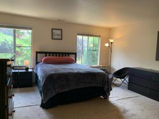 Cedar River Home Away From Home - 9