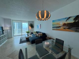 Amazing apartment in the Heart of Brickell - Miami - 9