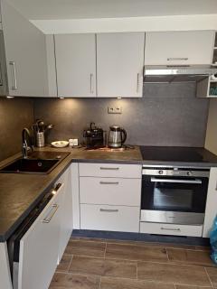 U Máchova jezera - 1