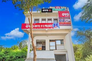 SPOT ON Hotel Vs Palace - 9