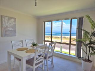 Pelican Shore Villa 2 - Kalbarri WA - 4