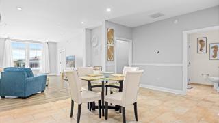 Spacious 2 bd-2 ba in the Heart of Asbury Ave - 3