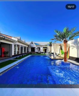 FAMILY vacation home - 0