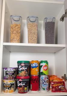 Cosy Long stay, Breakfast, Games, Parking and Projector - 9