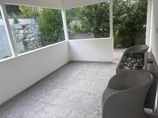 Absolutely perfect location minutes from old Town - 1