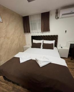 Sobe i Apartmani Casa Mia - Pećinci - 2