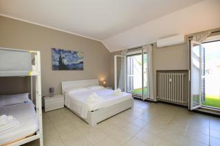 Ciclamino House Terrace and Parking By ML WHITE HOUSE - 3