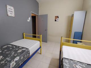 Firza Suite - 2