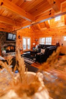 Sleeps 16 Luxury Cabin with Game Room & Hot Tub - 3