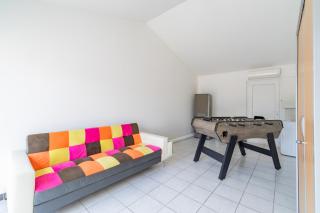 Villa familiale près de Nîmes Clim et Baby-foot - 7