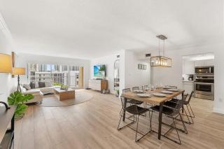 2BR-2BA with Pool Gym Beach Marbella Tower - Sunny Isles Beach - 0