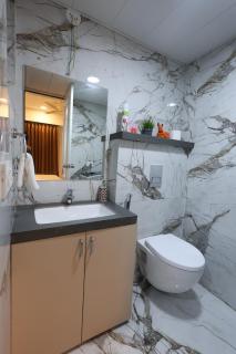 AirNest Pune 5min Walk Airport - 4
