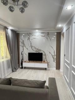 2 ком люкс квартира - 4