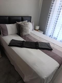 1 bedroom cozy flat - Midrand - 9