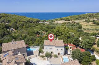 Villa Nocciola with Sea View, Private Pool and Sauna - Premantura - 5