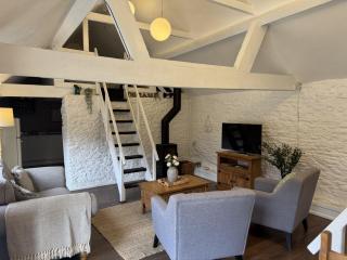 The Dairy Cotswolds Cottage Farm With Pool - 4