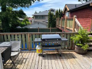 Charming Main Suite 2BR w Pool & BBQ "Melrose Place" - Victoria - 9