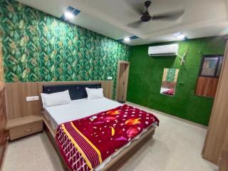 TRPOTELS Shree Ji - 5