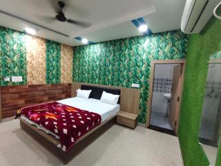 TRPOTELS Shree Ji - Gwalior - 4