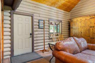 Family & Dog Friendly Cabin W Hot Tub! Fish, Hike - Philipsburg - 1