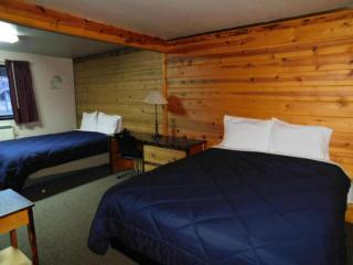 Packwood Inn - 1