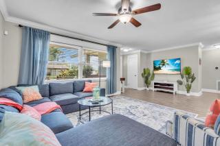 Family Retreat with Pool Near Beach & IMG Academy - Bradenton - 8