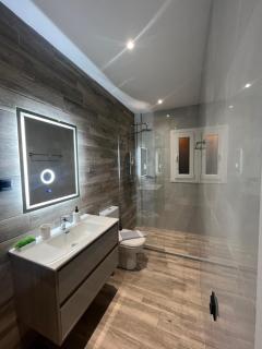 Port View Suite - 1