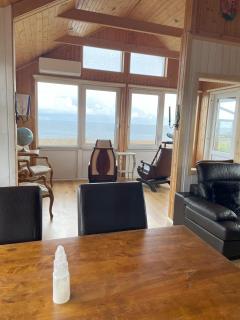 Lava House on the Ocean - 4