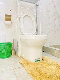StarHomes - Jinja - 2