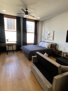 Optimum - Downtown Oasis - 9