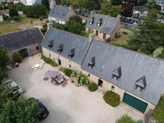 Belle villa en bord de mer à 700 m d'une plage de sable fin - 9