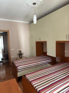 Apartament me qera afatgjate - Vlorë - 1