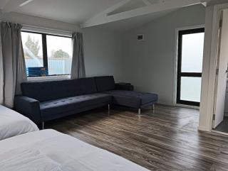 6 Double Beds including 2 Sofa Bed Studio - 3