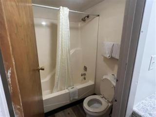 Hotel O Best Rest Inn Springfield US 36 - Springfield - 1
