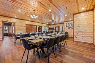 Gametime 8BR Sleeps 16 Scenic ViewPool - 8