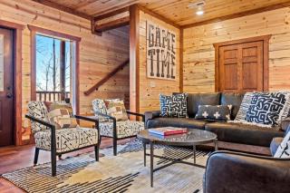 Gametime 8BR Sleeps 16 Scenic ViewPool - 1