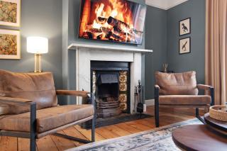 3BR Georgian Home BBQ Garden Parking Central - Norwich - 1