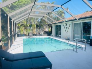 Relaxing place with pool - 0