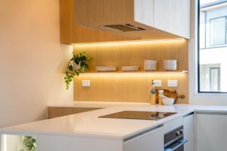 Lakewalk Retreat Luxe 3BR Home Near Lake and Beach - 7